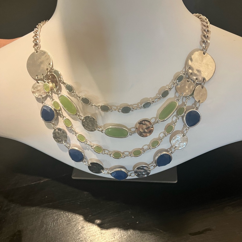 Talbots Multi-Strand Statement Necklace Silver Blue Green Hammered Discs - Picture 3 of 5
